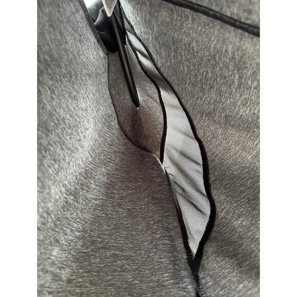 Victoria Secret Sport turtle neck gray sweater size S - Picture 6 of 7